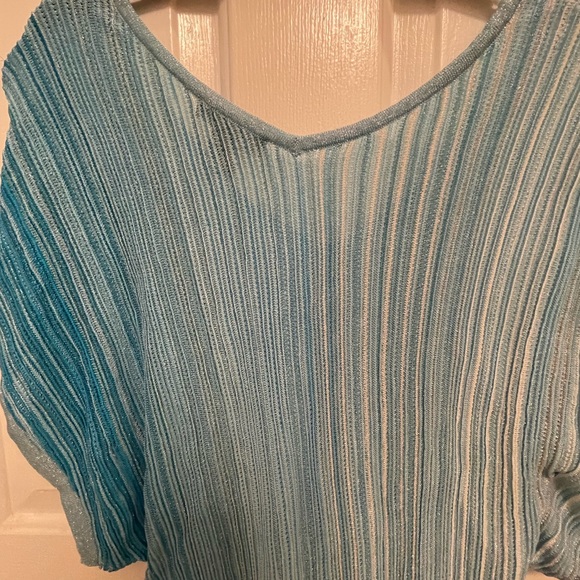 White House Black Market Light Blue Knit Top - Picture 9 of 10